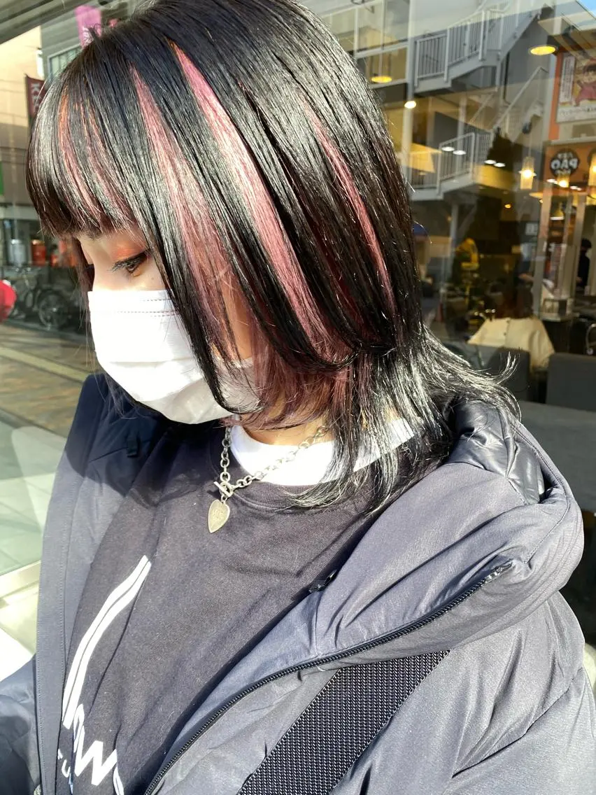 ミディアム カラー パーマ ヘアアレンジ メンズ キッズ ネイル mana 暖色カラーカットのヘアスタイル