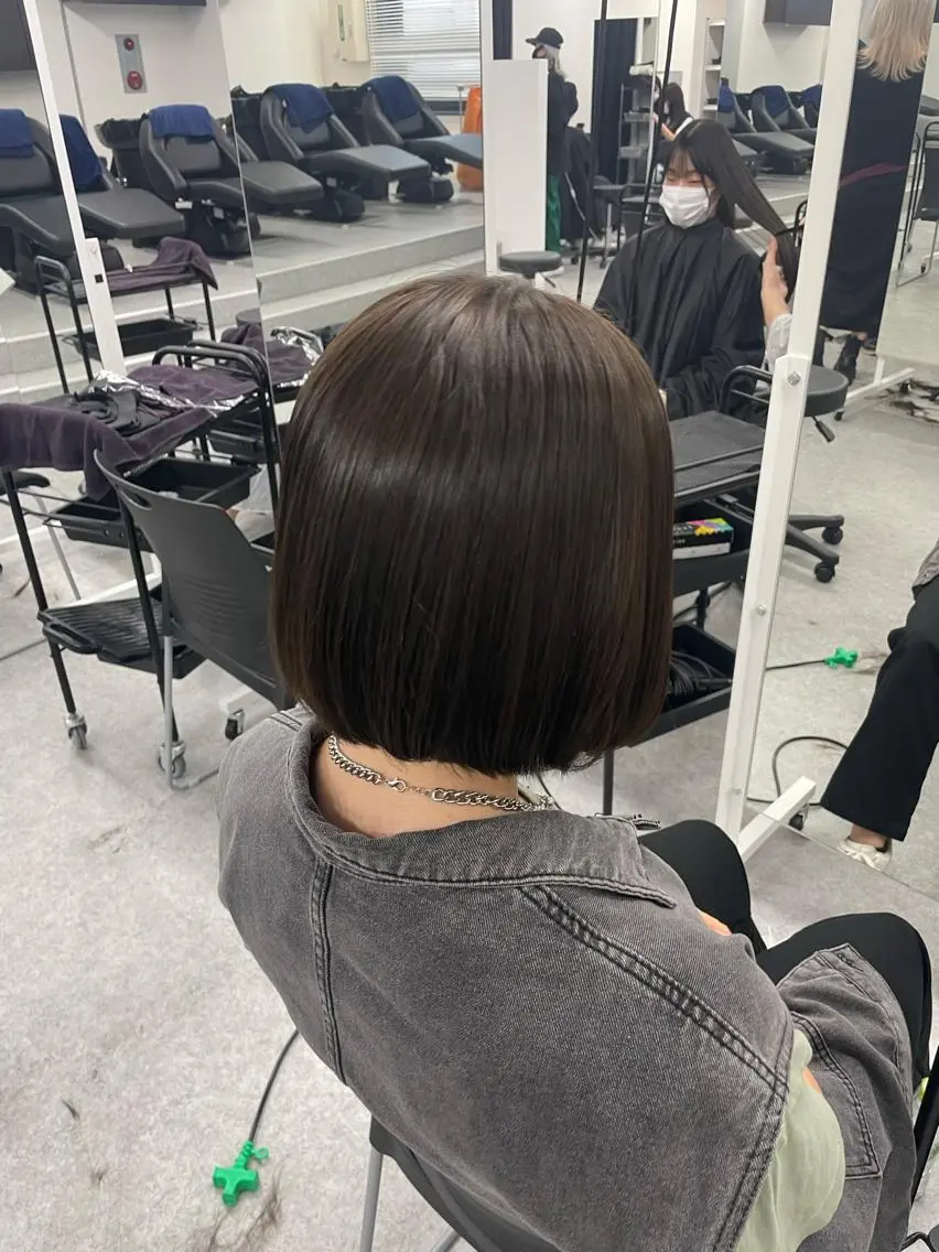 ショート カラー 【美髪矯正/絹髪】 🎀hinano🎀のヘアスタイル