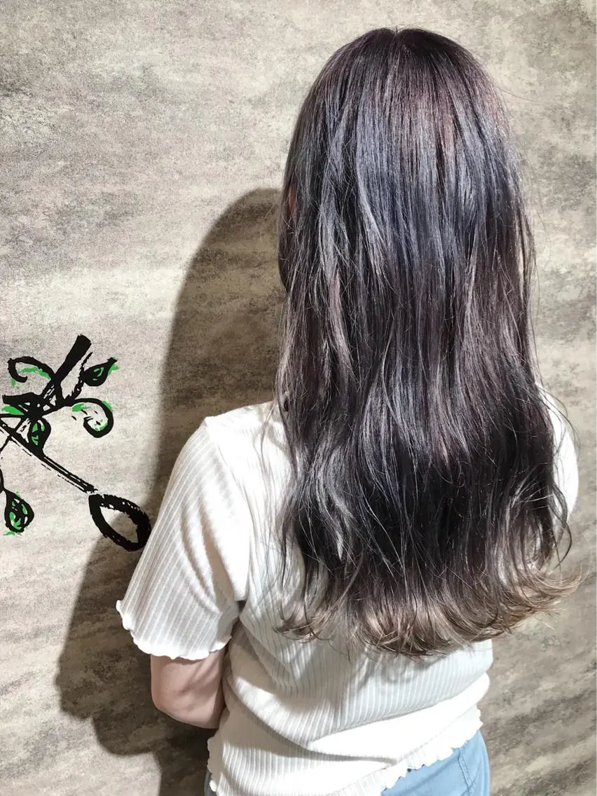 セミロング カラー ラベンダーカラー シルバー 🫟Blanco🫟 Color&Careのヘアスタイル