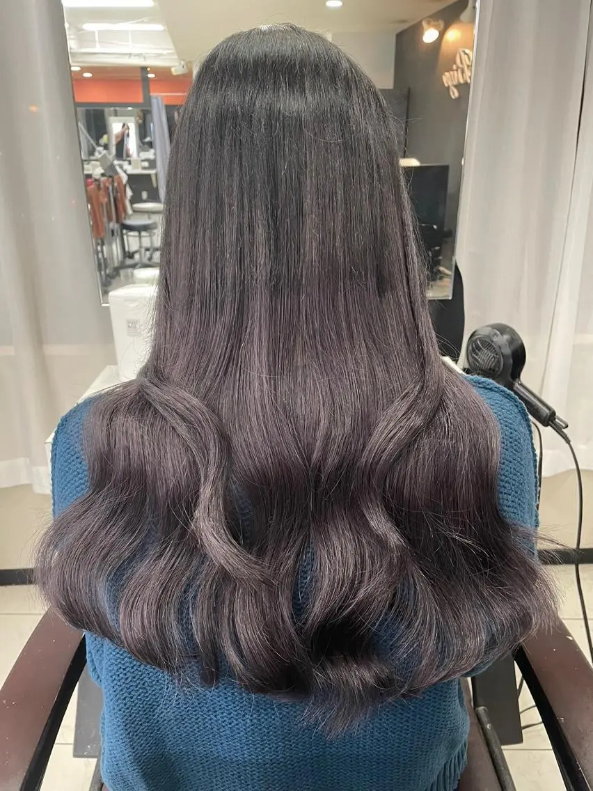 ロング カラー ラベンダーカラー ラベンダーグレー カット ヘアカラー トリートメント エクステ マリカ🦋韓国 ハイトーン/エクステのヘアスタイル