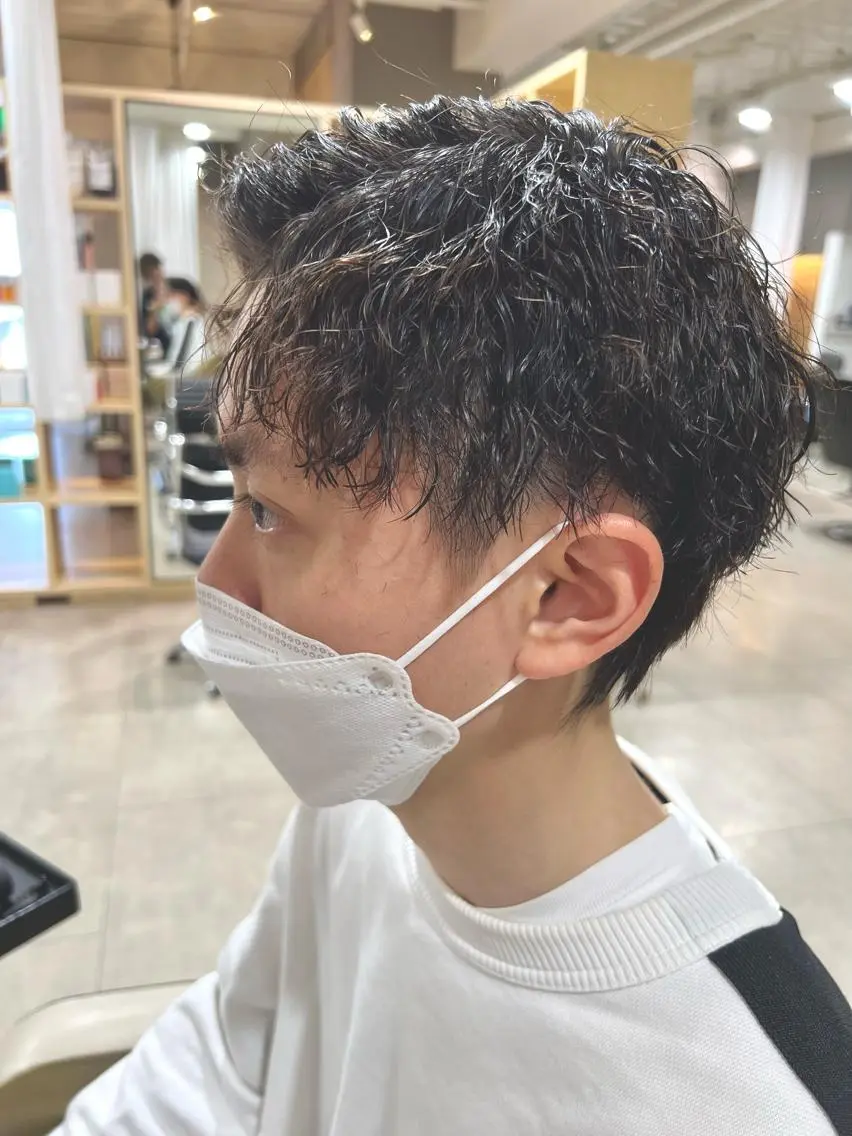 パーマ メンズ メンズパーマ カット パーマ 心斎橋メンズサロン リベルテグリットのヘアスタイル