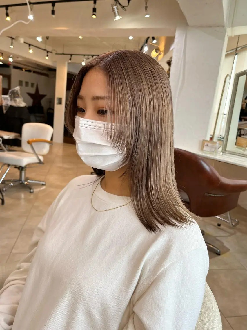 セミロング カラー 💛ハイトーン💛 りむのヘアスタイル