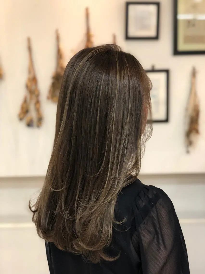 ロング カラー 似合わせカットカラー 🌿つじおかるみのヘアスタイル