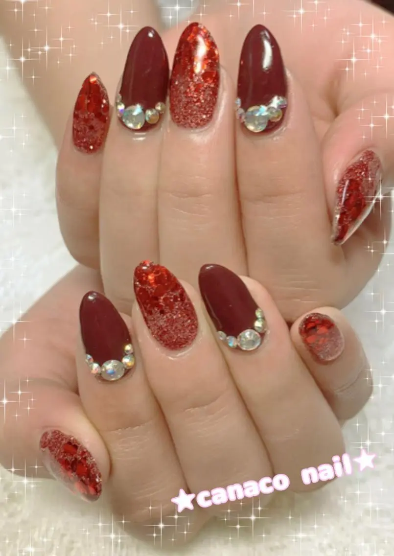 ネイル ボルドー ホログラムネイル ハンドネイル ハンドケア ベテランネイル cnc nailのネイルデザイン