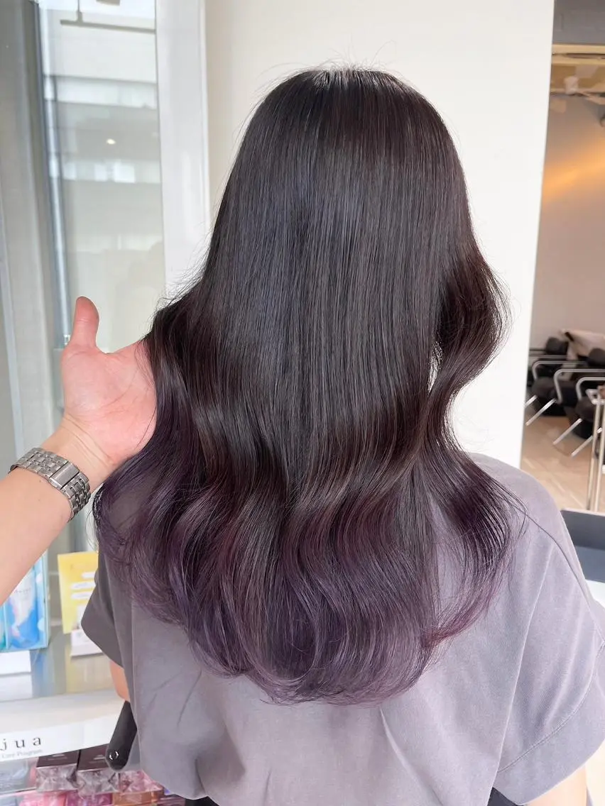 ロング カラー アディクシーカラー アッシュ ブルーカラー ダークアッシュ グレージュ 【公式】amble luxe池袋東口🩷のヘアスタイル
