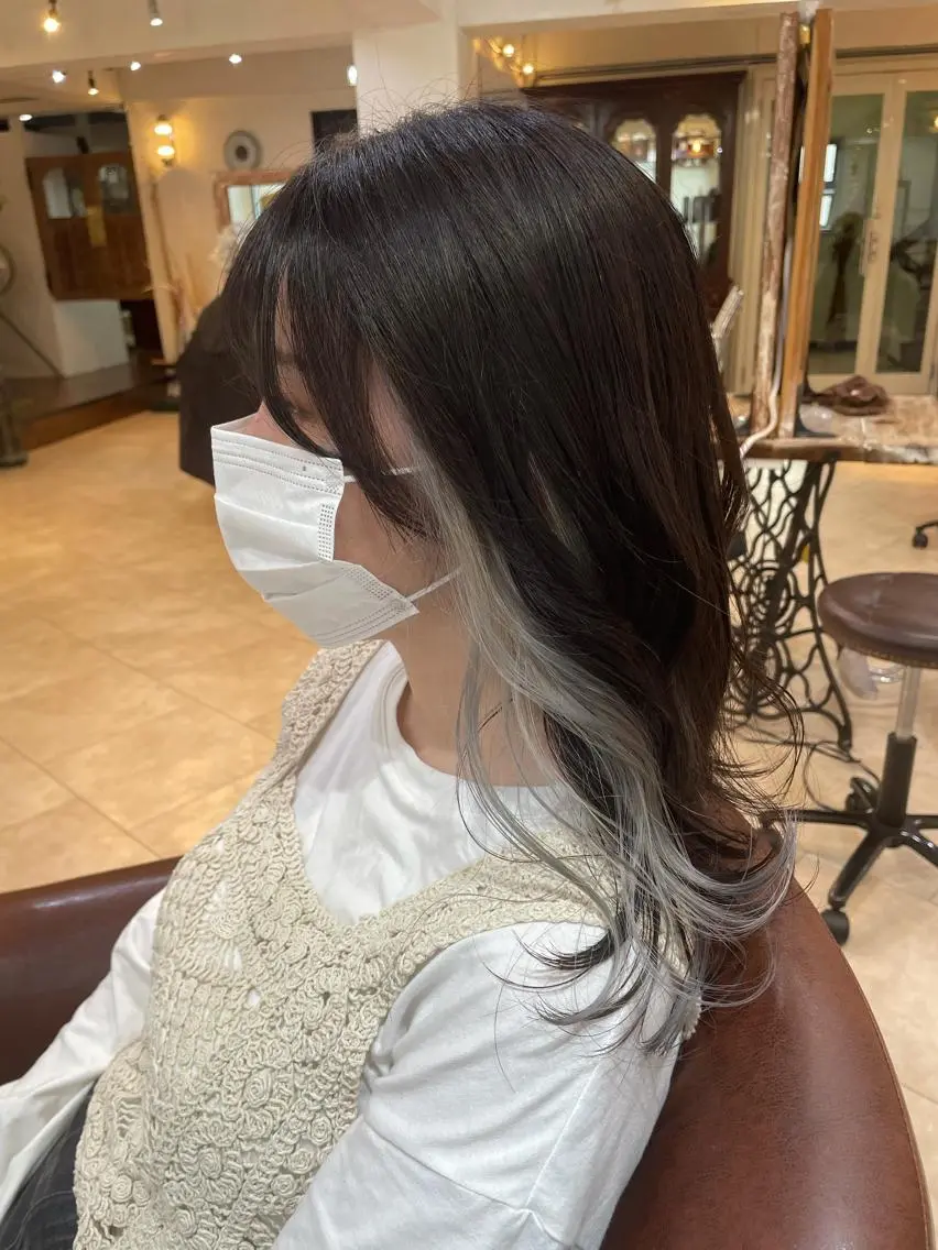 セミロング カラー ダークグレー ダークグレージュ グレージュ ヘアカラー トリートメント すずき えりのヘアスタイル