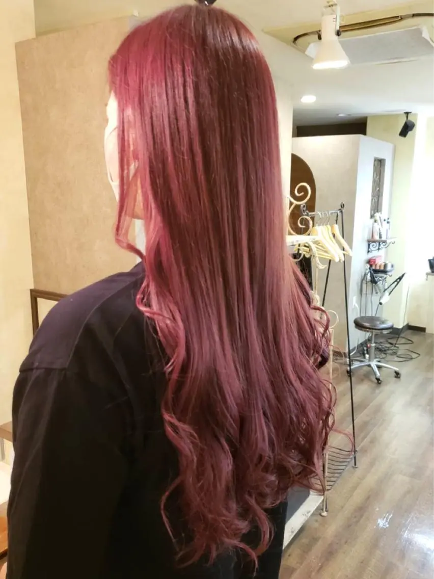 ロング カラー イルミナカラー トリートメント 田井中 悠紀のヘアスタイル