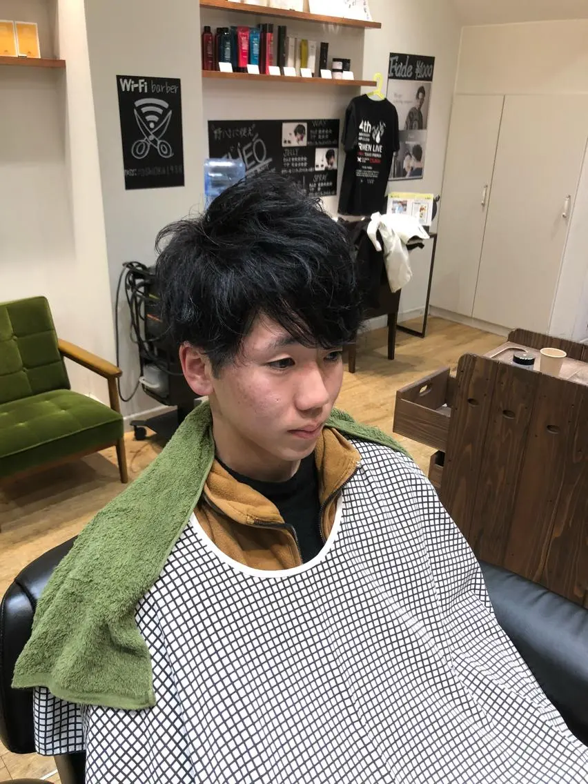 ショート カラー メンズパーマ 堤　生智のヘアスタイル