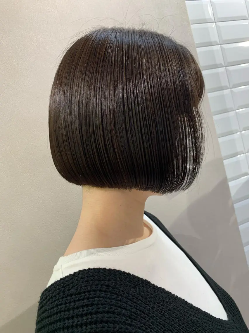 ショート カラー ボブ hubhair レイヤー/透明感のヘアスタイル