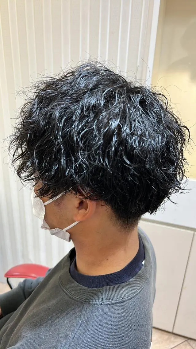 ショート パーマ 🏅メンズ特化 ヤマクラ　タイキのヘアスタイル