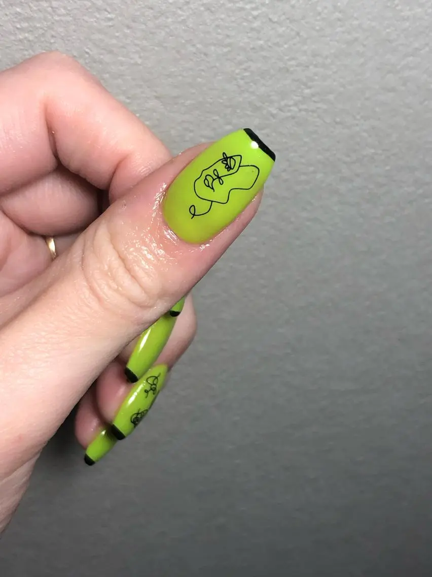 ネイル KUULa E R I K Oのネイルデザイン