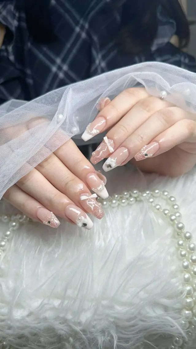 ネイル フレンチネイル ジェルネイル ハロウィン 韓国ネイル マグネットネイル ハンドネイル H.baby Nail Salonのネイルデザイン
