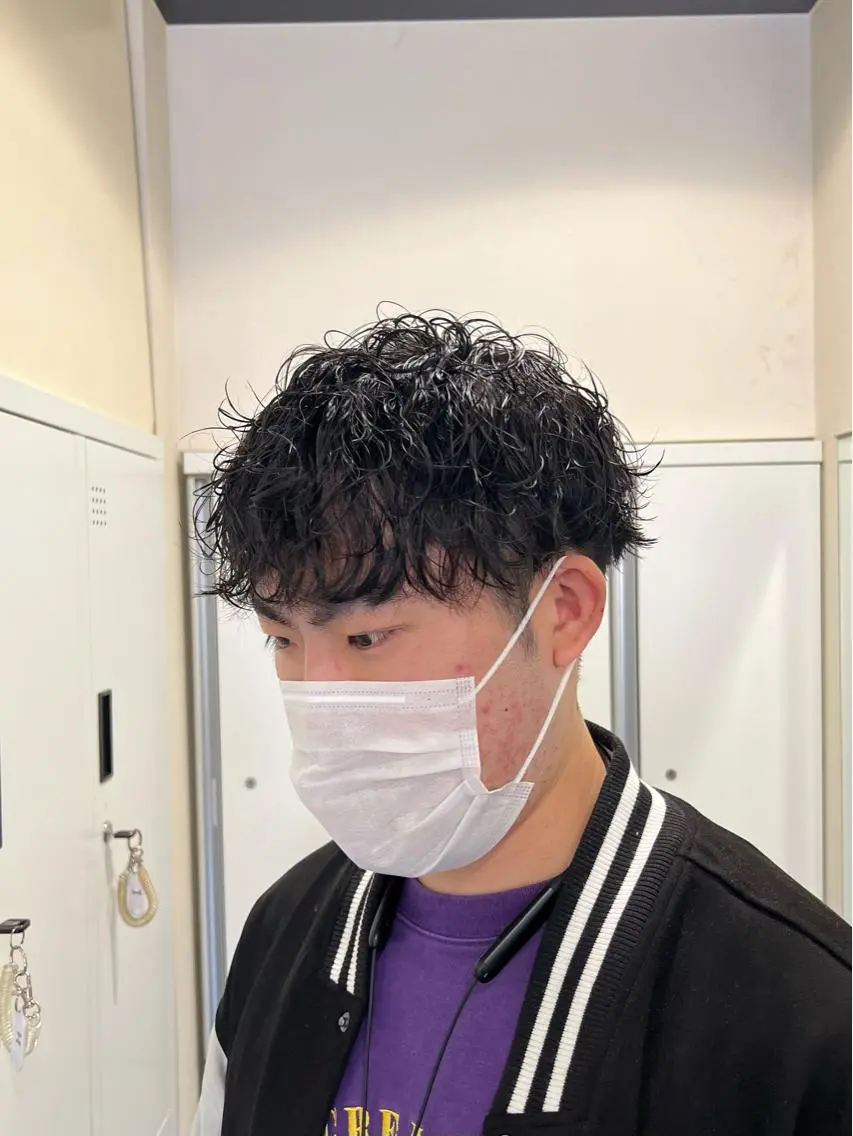 ショート パーマ メンズ メンズパーマ 波巻きパーマ スパイラルパーマ 茅ヶ崎パーマ特化/ スパイラル/ハルキのヘアスタイル