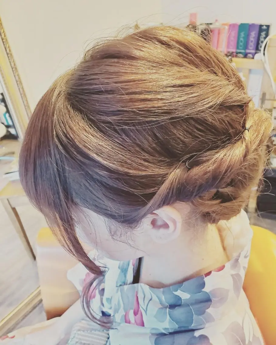 セミロング 外国人風カラー ヘアセット spa hair ark 富井直美のヘアスタイル