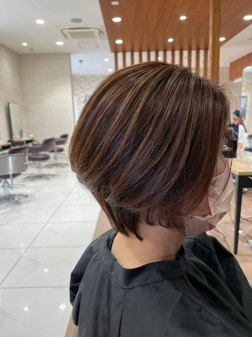 ショート カラー カット 川口 葉月のヘアスタイル
