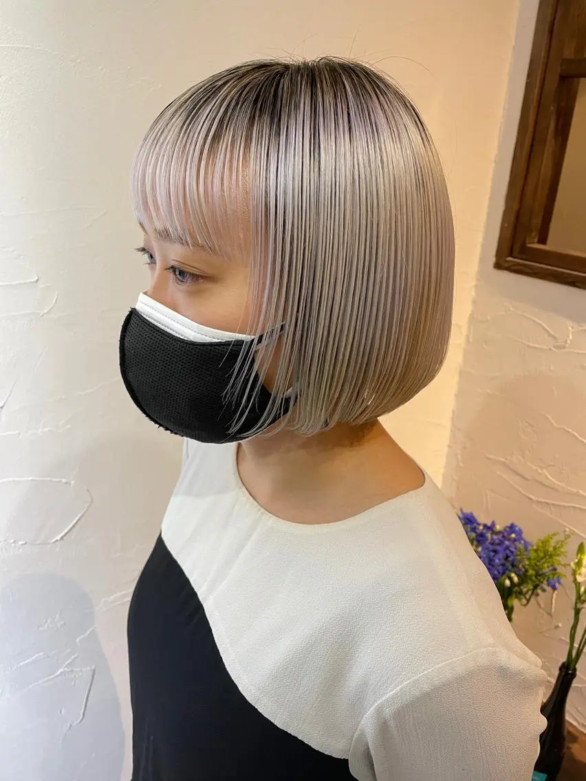 ショート カラー 高橋 愛美のヘアスタイル