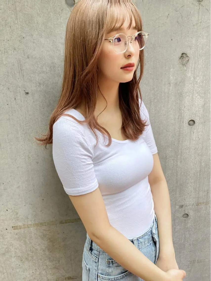 セミロング カラー オレンジ まつもと りさのヘアスタイル