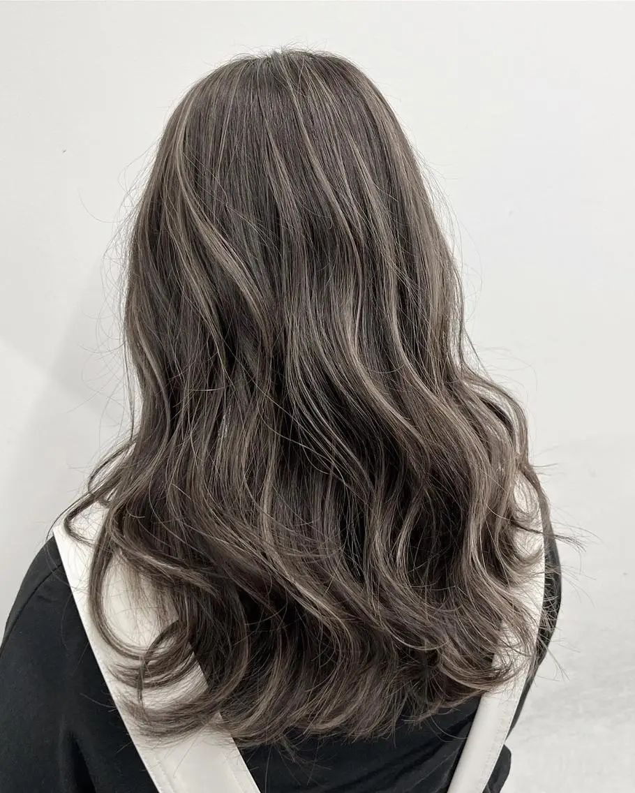 ロング ヘアカラー トリートメント 【公式】amble luxe池袋東口🩷のヘアスタイル