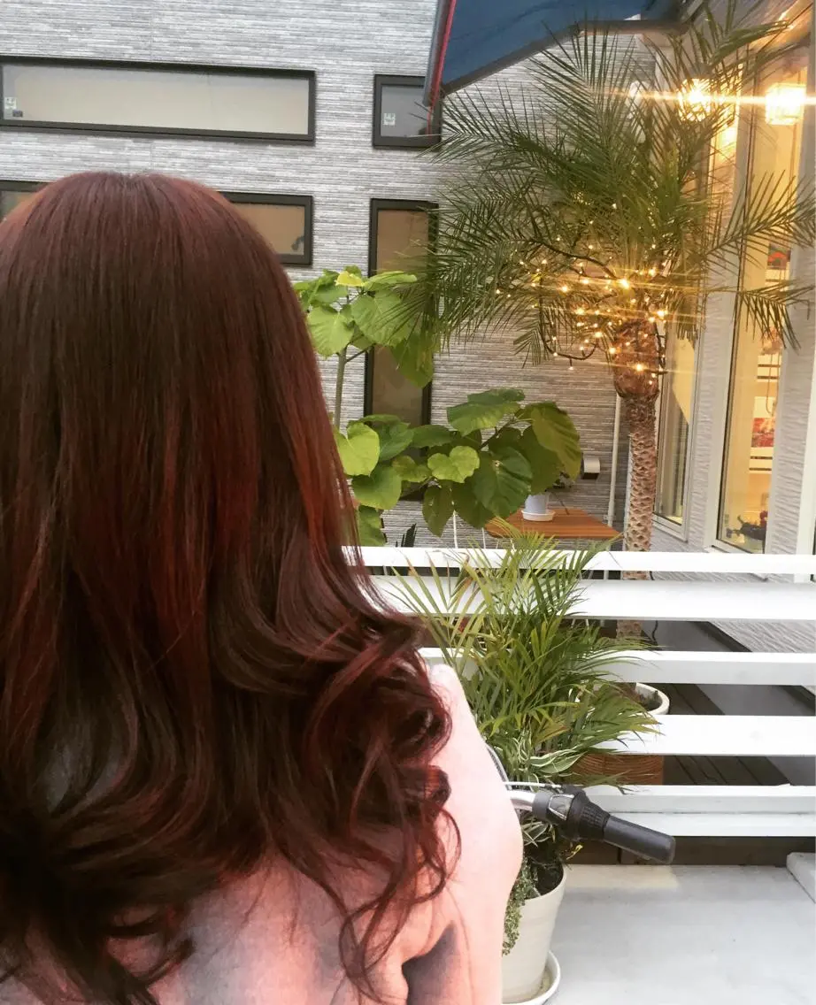 ロング カラー MAKEーUP WARMのヘアスタイル