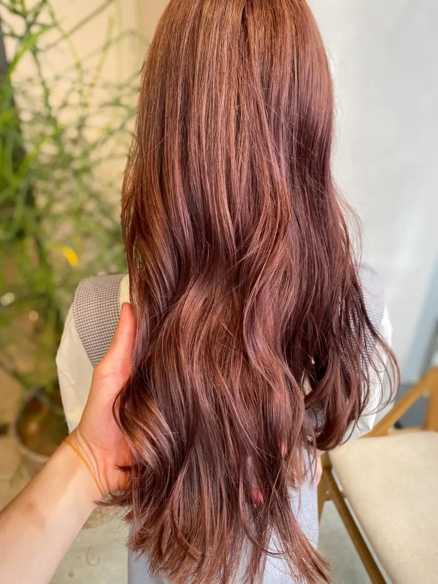 セミロング カラー ブリーチ ブラウンカラー ピンクカラー ピンクブラウン 🔷ダブルカラーハイ トーン🔷櫻井走のヘアスタイル