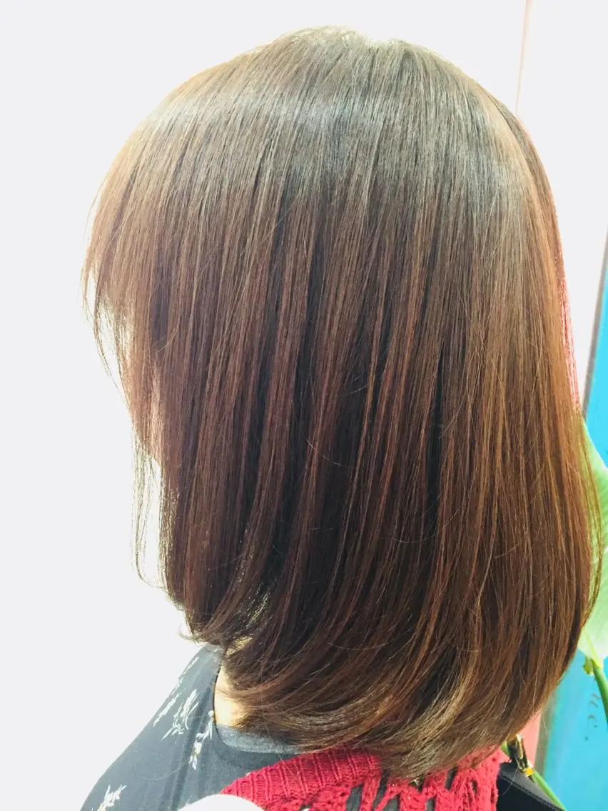ミディアム トリートメント 岡田 夏実のヘアスタイル