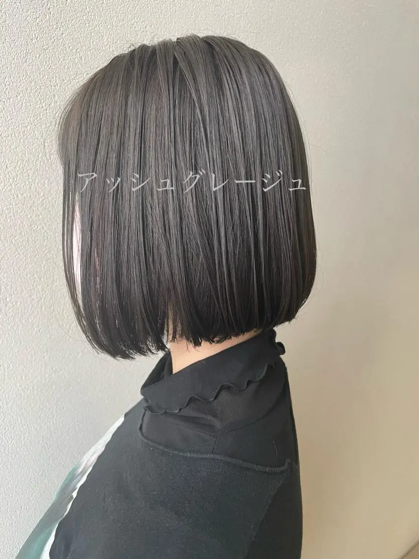 ミディアム カラー アッシュ アッシュグレー アッシュグレージュ グレージュ ヘアカラー 沢田 瞳のヘアスタイル