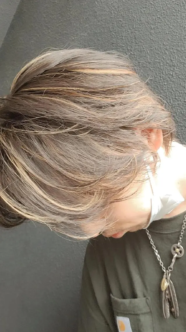 メンズ ショート カラー メンズハイライト ハイライトカラー ハイライト 【ネウィ天王寺 】seiyaのヘアスタイル