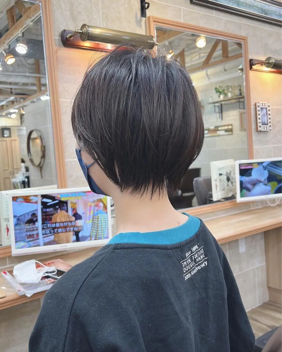 ショート カット ヘアカラー トリートメント 平尾 拓也のヘアスタイル