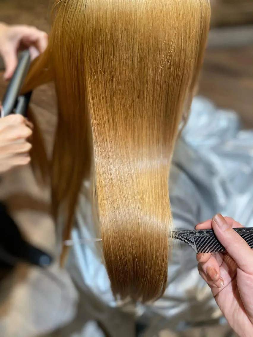 ロング トリートメント 酸熱トリートメント カット 縮毛矯正 トリートメント 田中 アキオのヘアスタイル