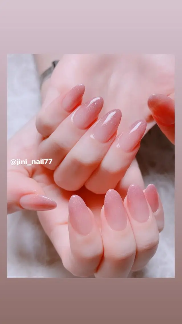 ネイル ハンドネイル ジニ ネイルのネイルデザイン