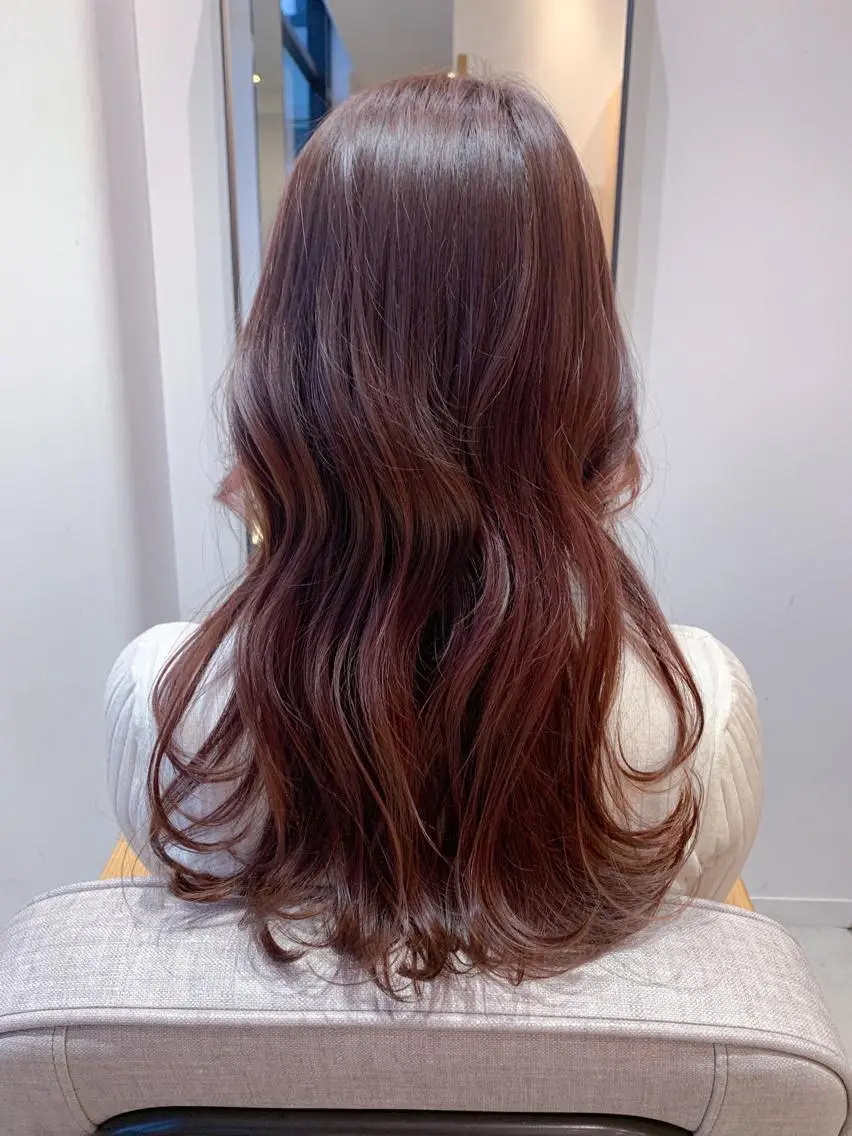 セミロング カラー ヘアアレンジ ヘアカラー トリートメント yuka .のヘアスタイル