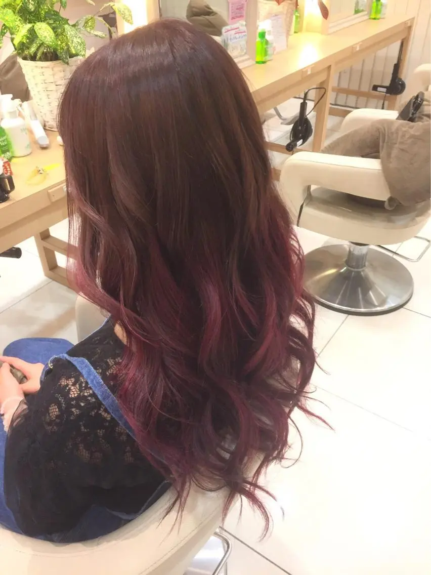 ロング カラー グラデーションカラー ピンクカラー 小田原NO1 美容師 飯田飛翔のヘアスタイル