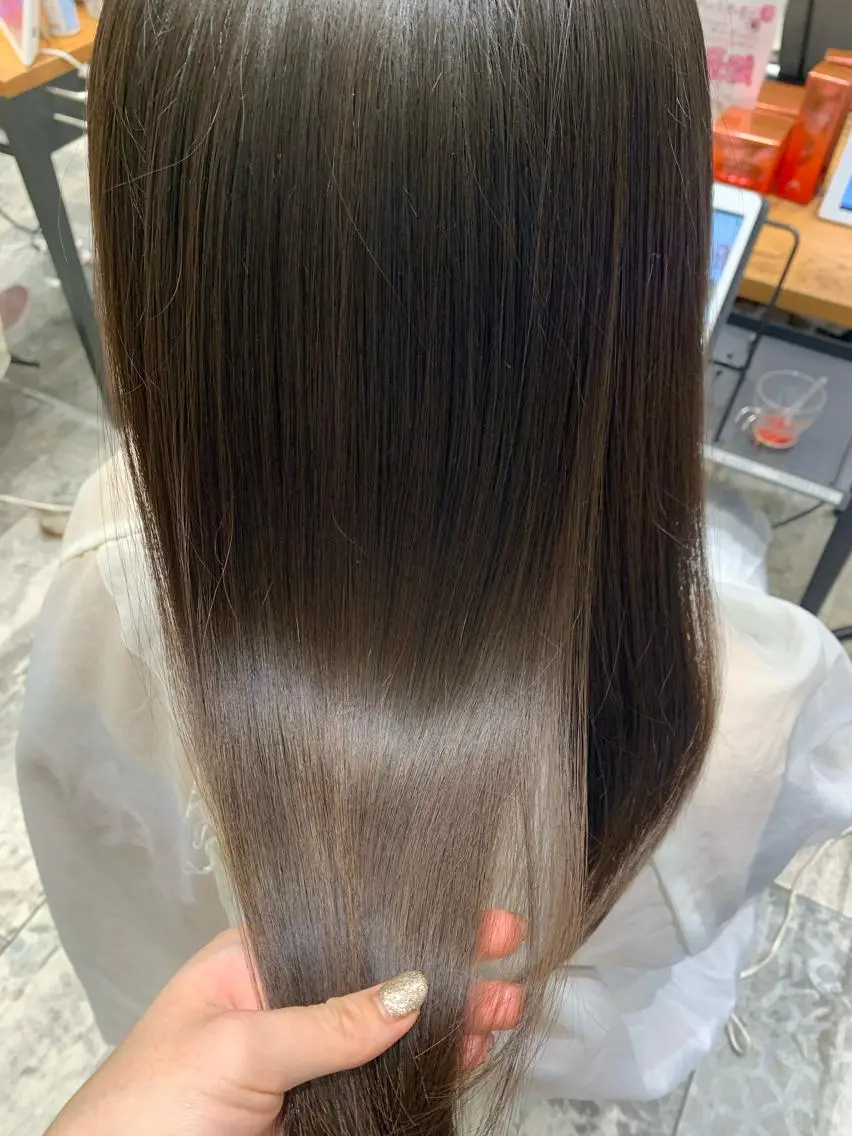 セミロング カラー パーマ 黒髪 ブリーチ ブリーチなしカラー 伸ばしかけ 髪質改善 美髪ヘッドスパ🫧 西山紗奈江💆♀️のヘアスタイル