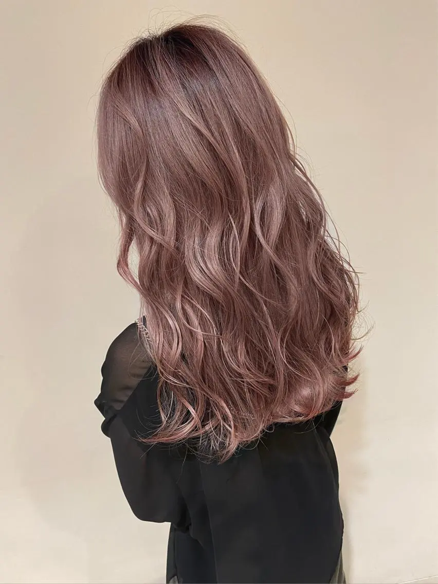 セミロング カラー 髪質改善カラー韓国風 レイヤーtudaのヘアスタイル