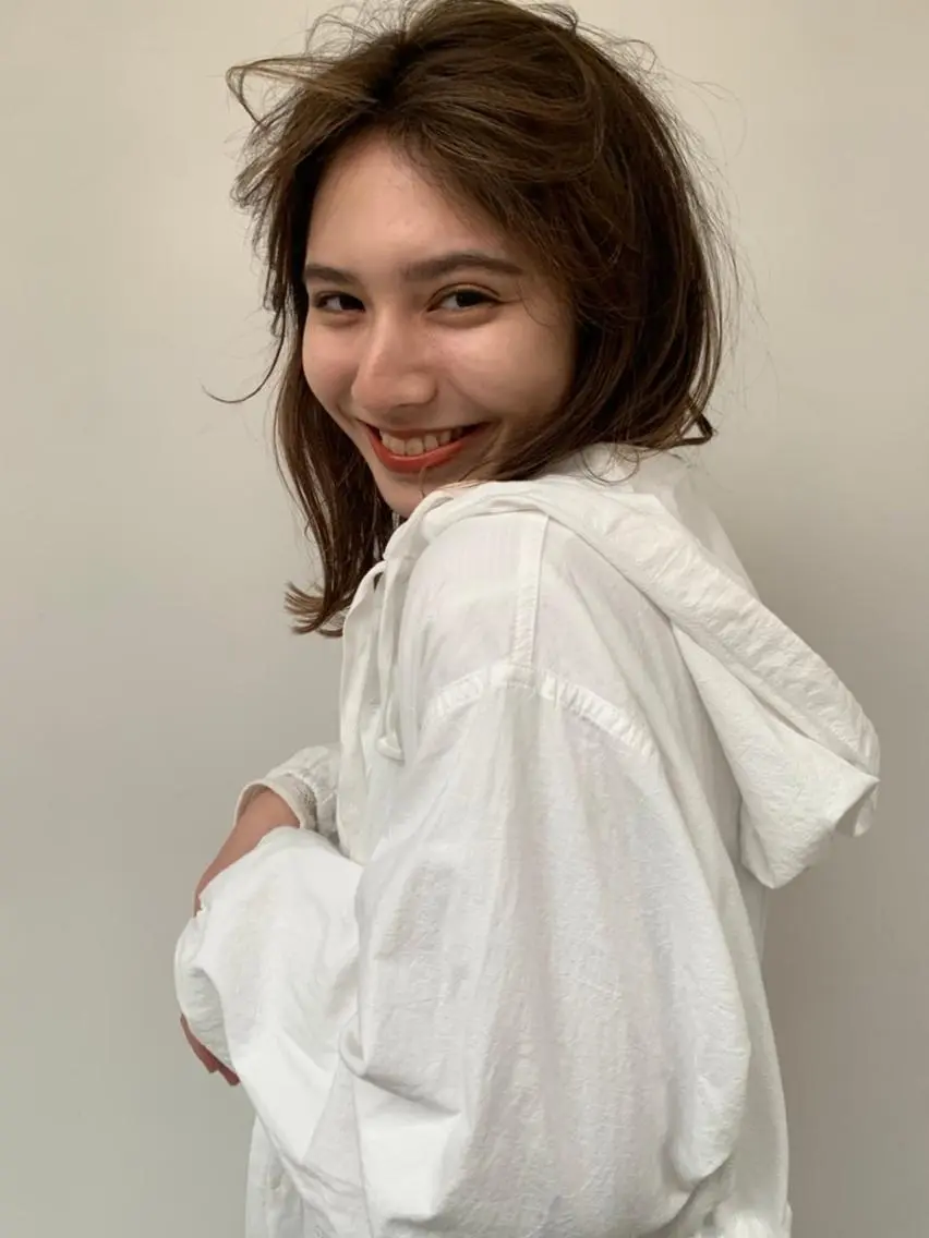 ミディアム カラー パーマ ショートボブ ミディアムパーマ アディクシーカラー ブリーチ ケアブリーチ カット ヘアカラー CEINE OURのヘアスタイル