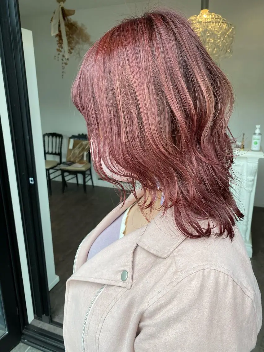 セミロング カット ヘアカラー トリートメント 成松 勇治のヘアスタイル