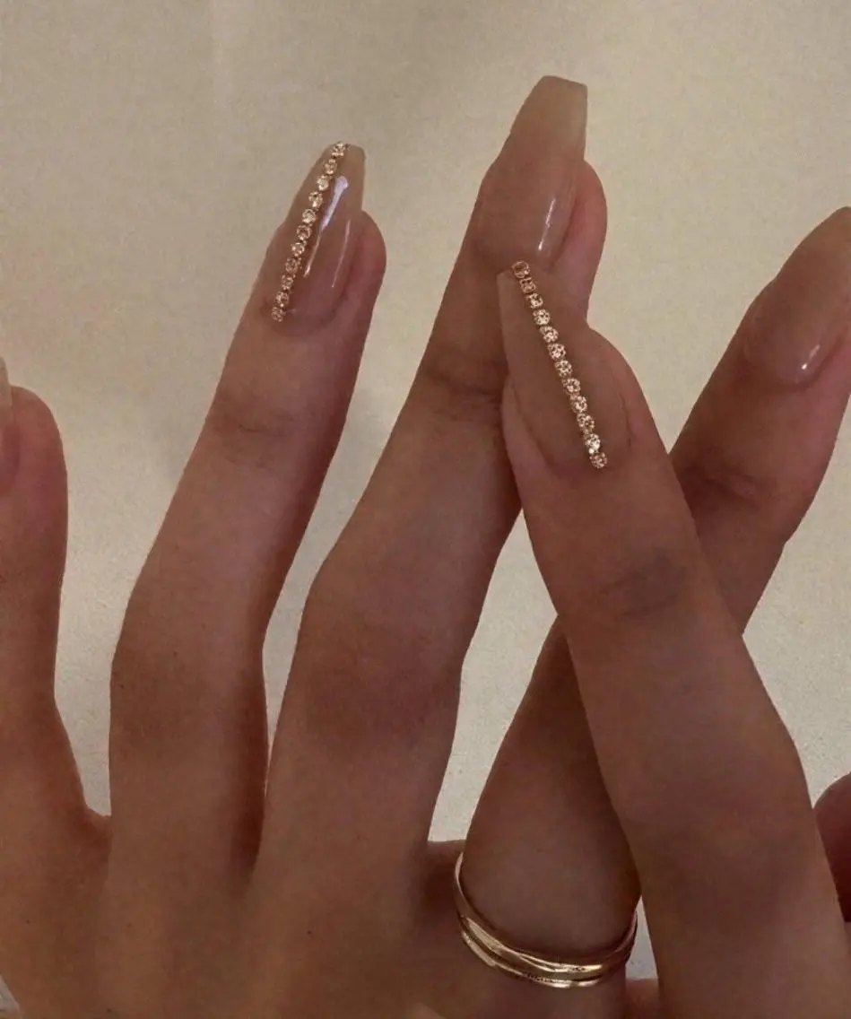 ネイル ハンドネイル KIRA Nailsのネイルデザイン