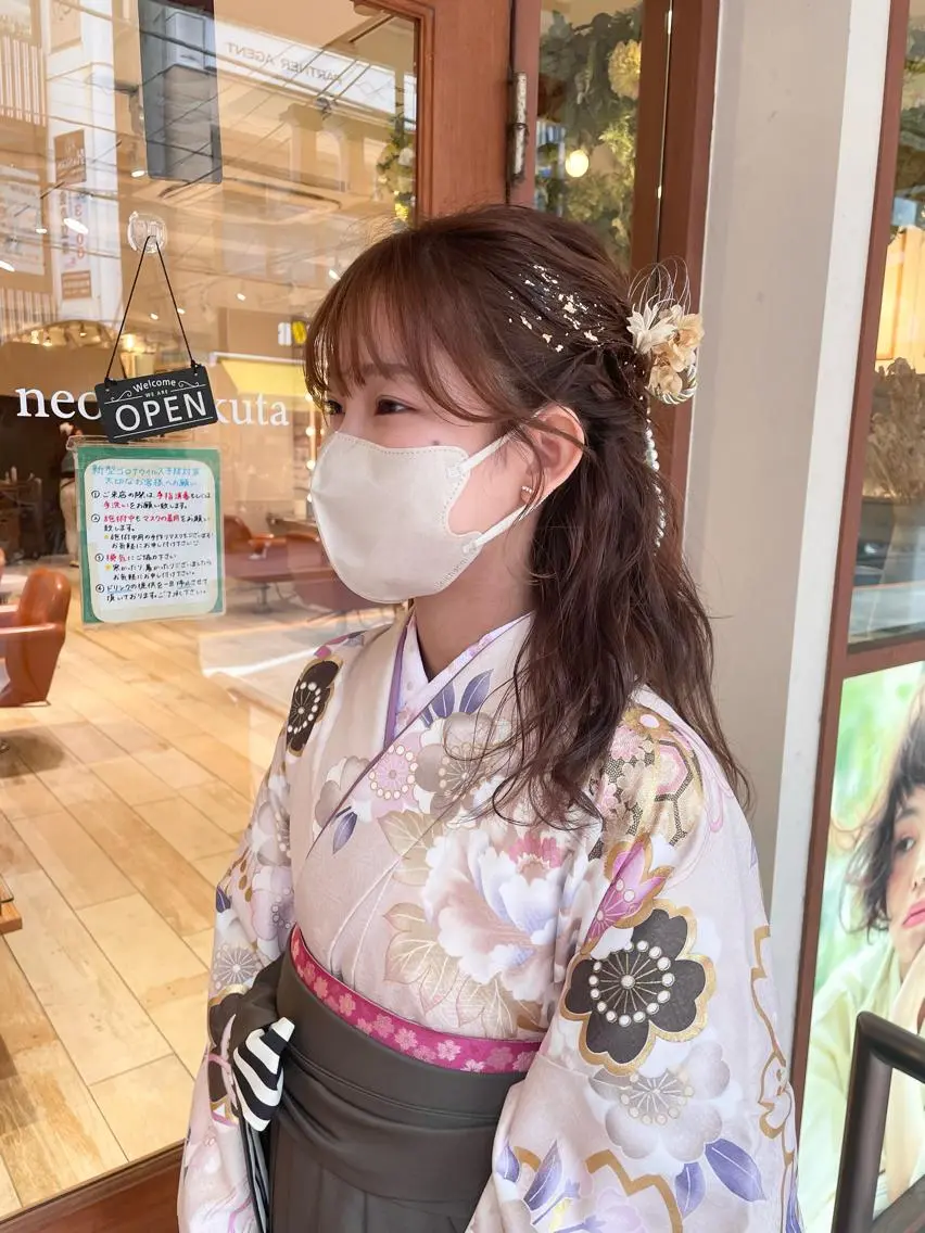 セミロング 卒業式のヘアスタイル 清水 ちひろ ✄トップスタイリストのヘアスタイル