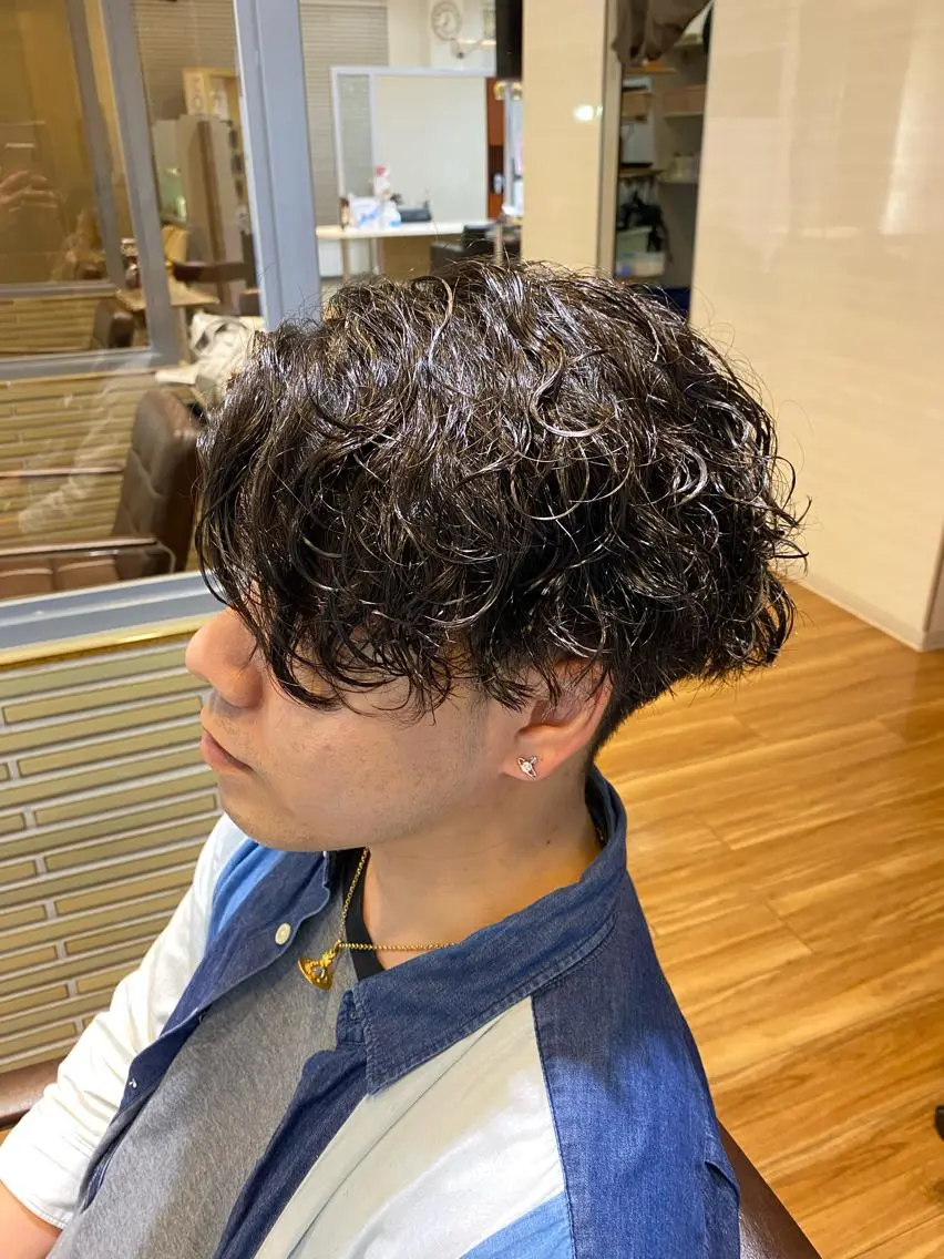 ショート メンズ メンズパーマ 土井 祐之介のヘアスタイル