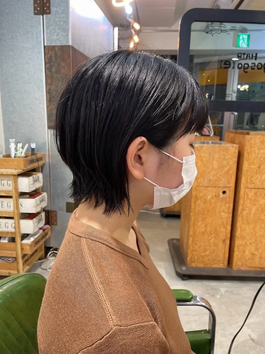 ショート くびれヘア ショートヘア ボブ/縮毛/レイヤー モトナリのヘアスタイル