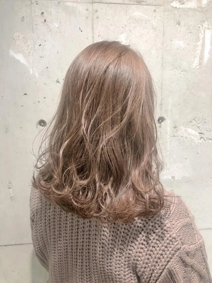 セミロング カラー パーマ ヘアアレンジ メンズ キッズ ネイル マツエク・マツパ 当日予約⭕️ Rene’のヘアスタイル