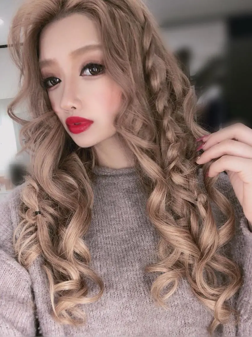 ロング アッシュ ‎✴︎˚｡Chamo 𝐄𝐑𝐈𝐍𝐀のマツエク・マツパデザイン