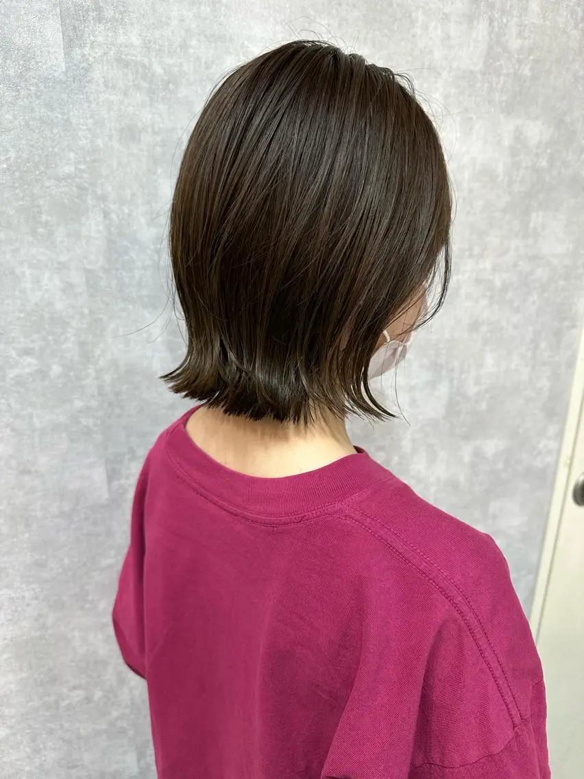 ショート 切りっぱなしボブ ショートボブ ハンサムショート 丸みショート アッシュ モテ髪/ボブ/ショー ト/アダチフウトのヘアスタイル