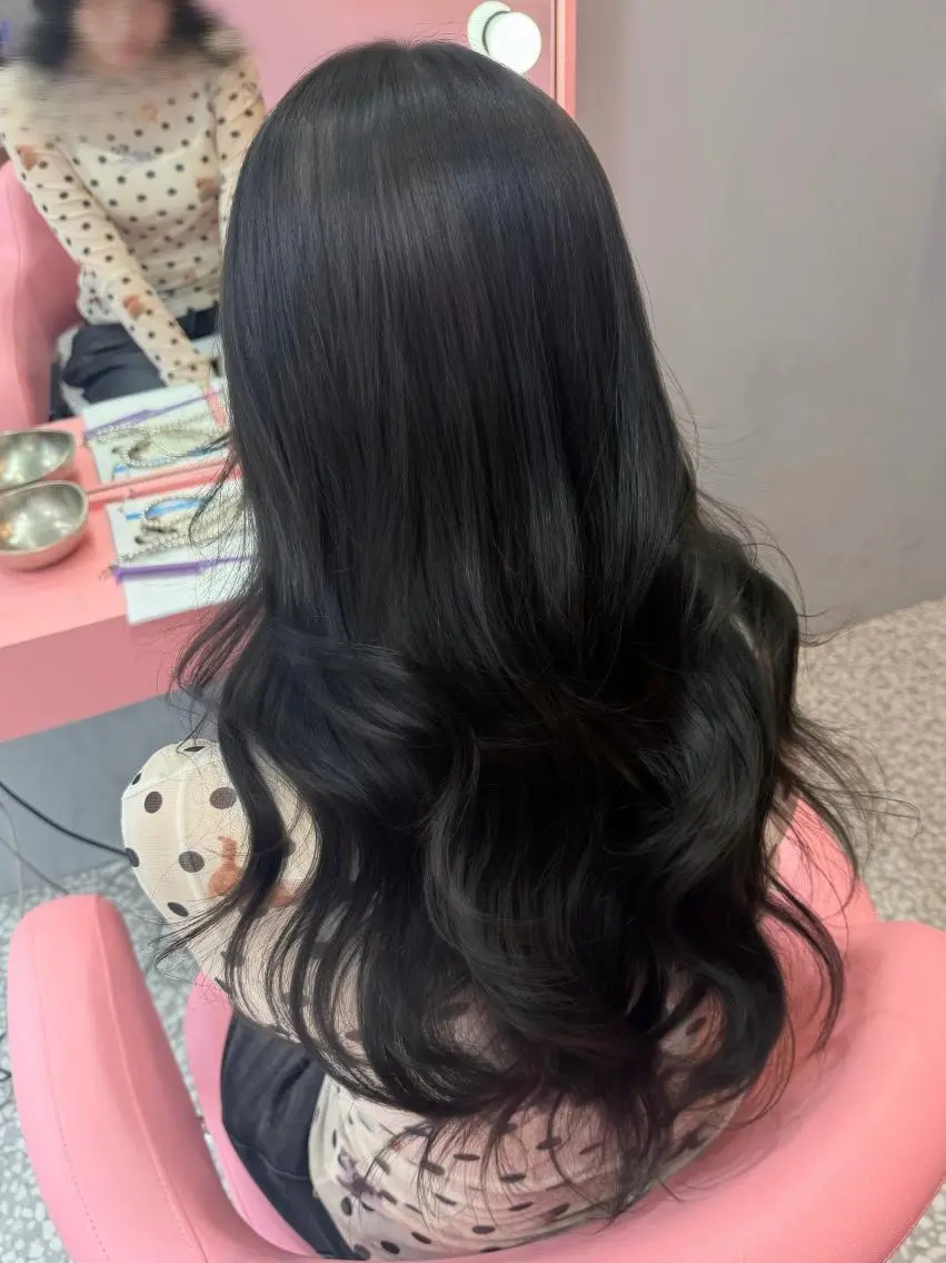 ロング カラー 黒髪 ブルーカラー ブルーブラック ブラウンカラー 透明感カラー ヘアカラー トリートメント 透明感/渋谷 KEITOのヘアスタイル