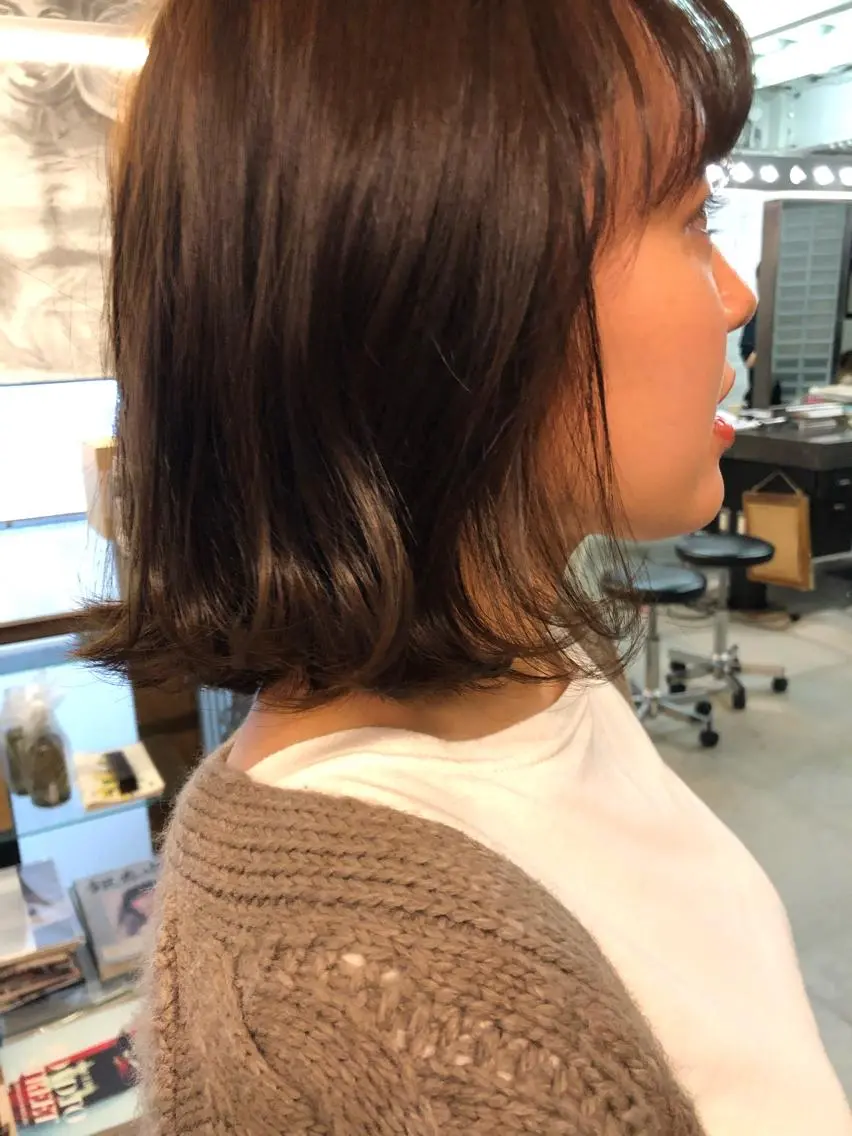 ミディアム カラー ボブレイヤー ボブ レイヤーカット eri kinjoのヘアスタイル