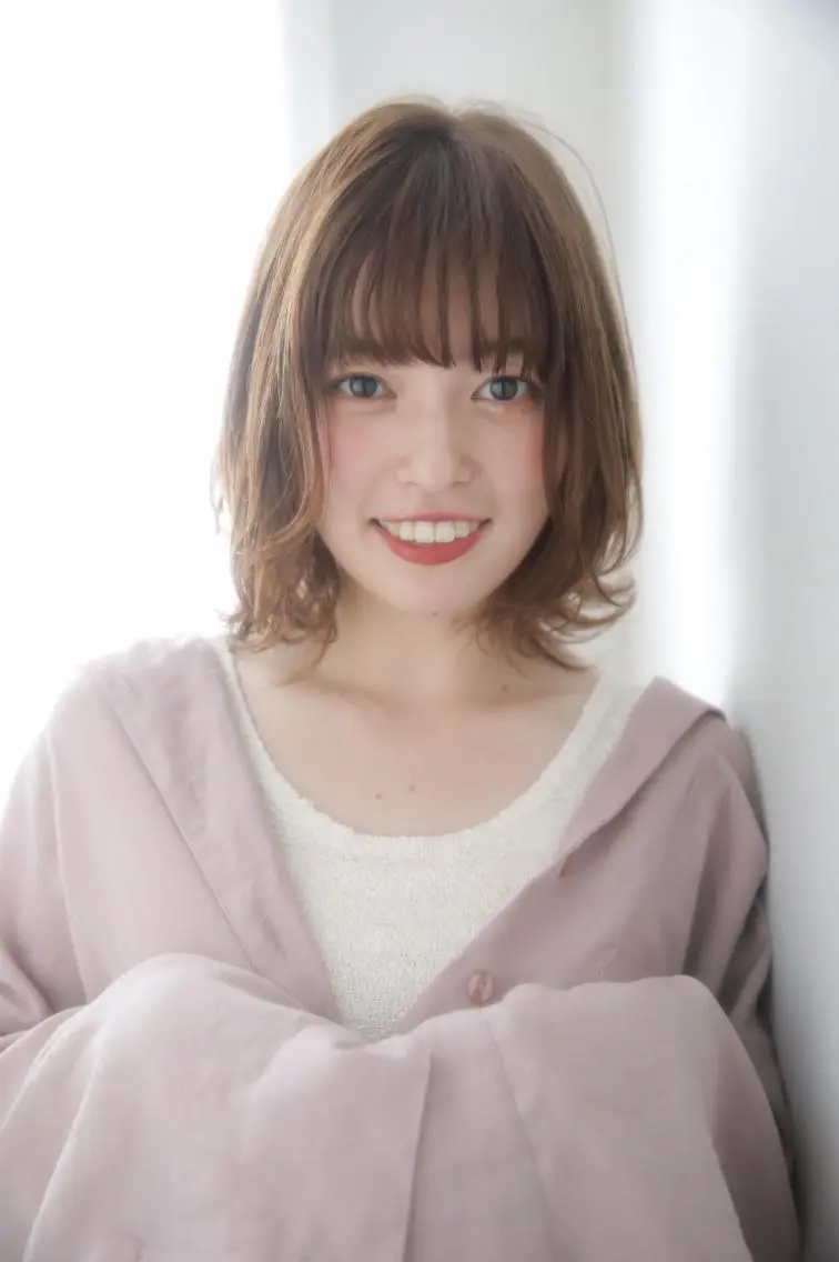 ミディアム カラー レイヤーカット✂️ 横浜No1♡下鳥翔子のヘアスタイル