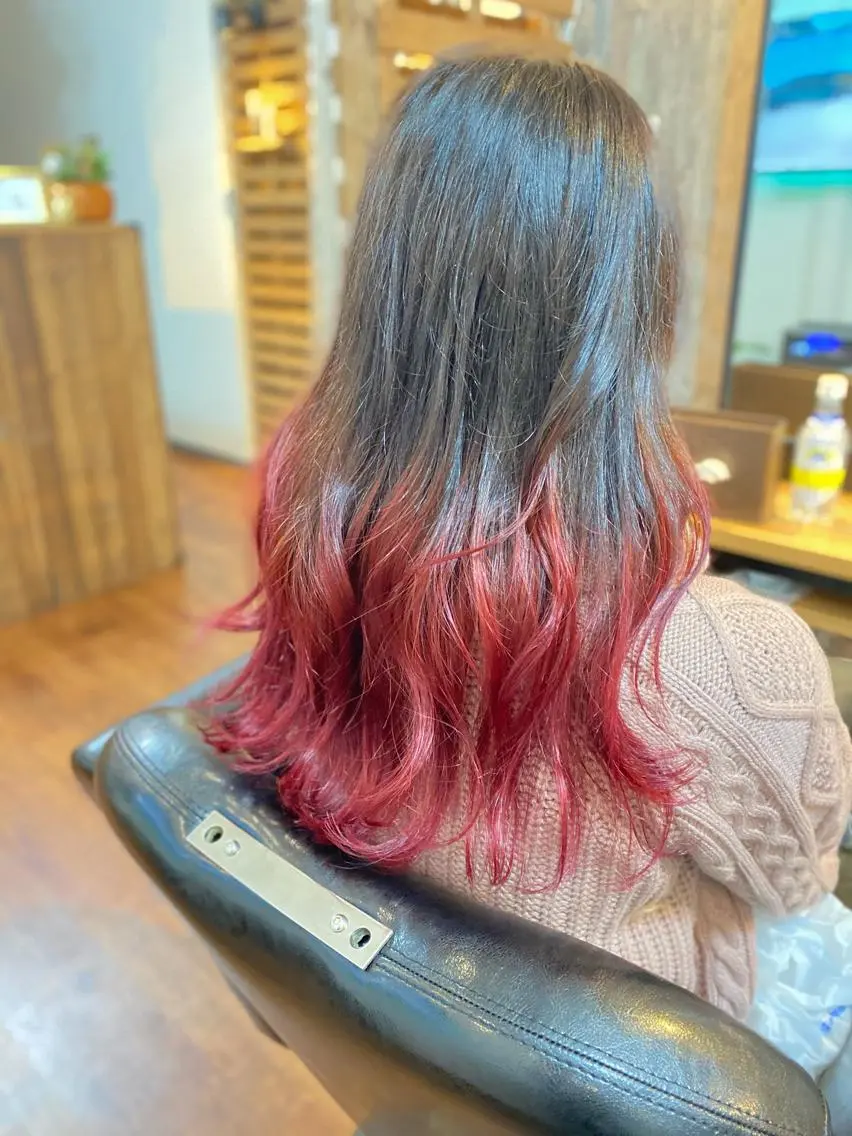 ロング カラー ヘアアレンジ ブリーチ ピンクカラー カット ヘアカラー トリートメント Luzir⭐︎ GEN⭐︎のヘアスタイル