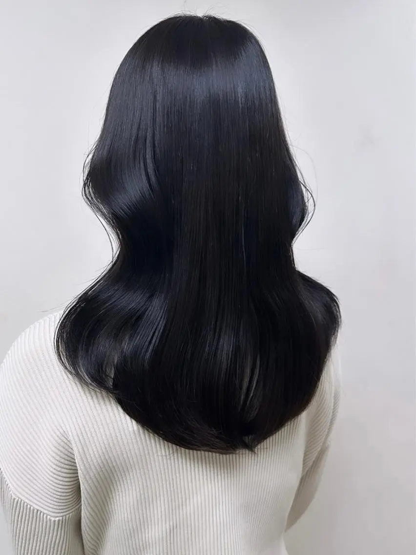 ミディアム パーマ ヘアアレンジ キッズ ネイル マツエク・マツパ アイブロウ ミディアムパーマ 韓国風カラー 眉カラー 韓国風マツエク ボブ カット ヘアカラー トリートメント ニシダヒカリ🌙 髪質改善×似合わせのヘアスタイル