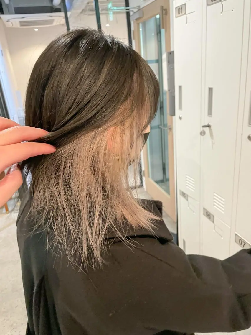 ミディアム カラー ベージュカラー インナーカラー ヘアカラー Takuma Suzuki中目黒のヘアスタイル