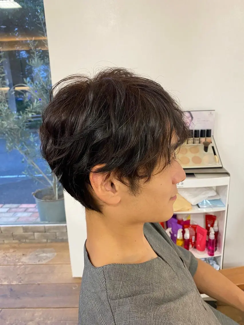 ショート 井手口 沙樹のヘアスタイル